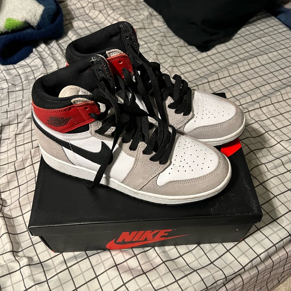Size 6 womens smoke grey Air Jordan 1’s